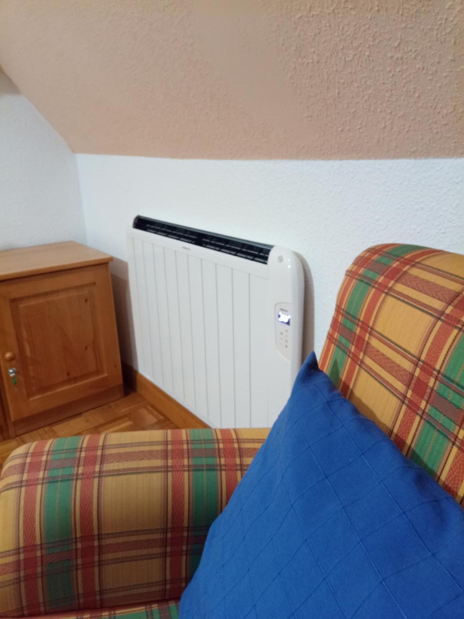 Atico En Pleno Pirineo Apartment El Pueyo de Jaca Exterior photo